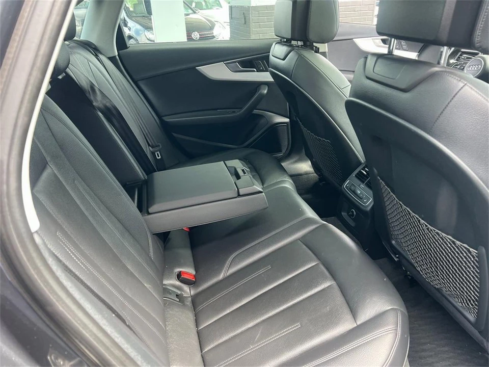2017 Audi B9 A4 - Image 16 of 24