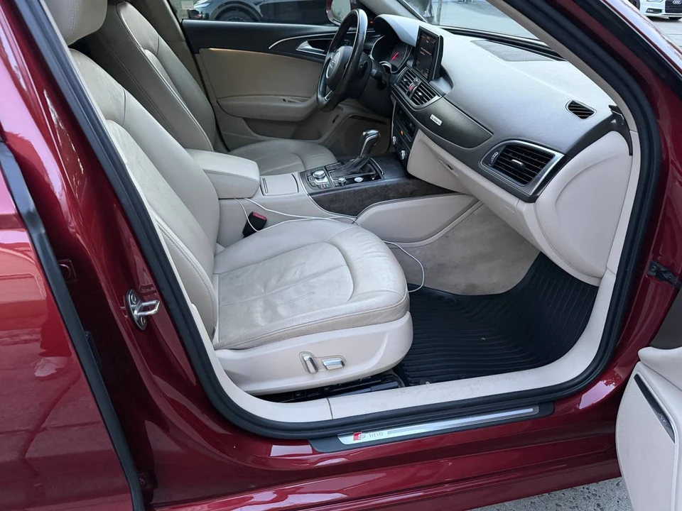 2017 Audi - Image 8 of 10