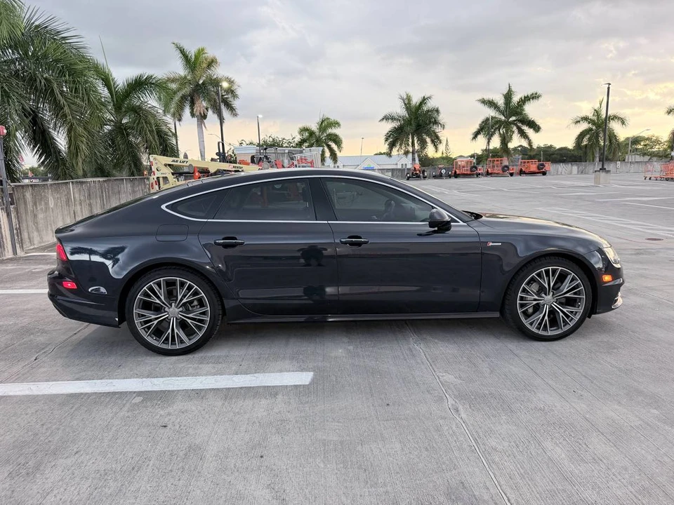 2017 Audi C7 A7 - Image 12 of 24