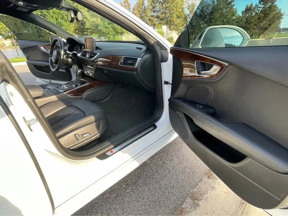 2017 Audi C7 A7 - Image 14 of 18