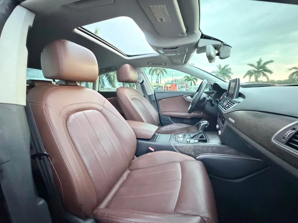 2017 Audi C7 A7 - Image 9 of 14