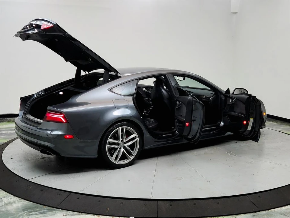 2017 Audi C7 A7 - Image 11 of 12