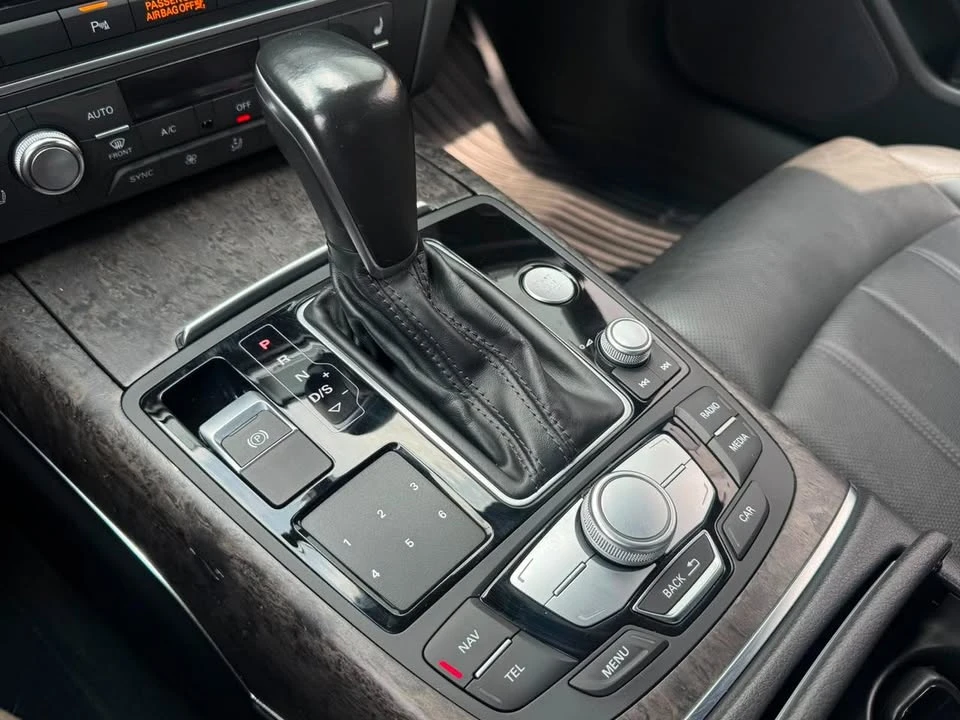 2017 Audi C7 A7 - Image 13 of 20