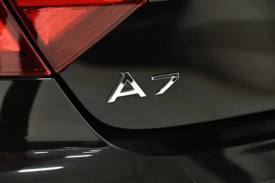 2017 Audi C7 A7 - Image 9 of 20