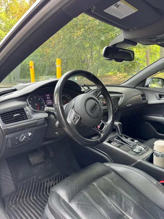 2017 Audi C7 A7 - Image 9 of 13