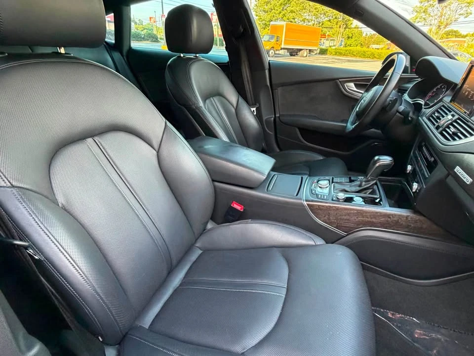 2017 Audi C7 A7 - Image 11 of 15