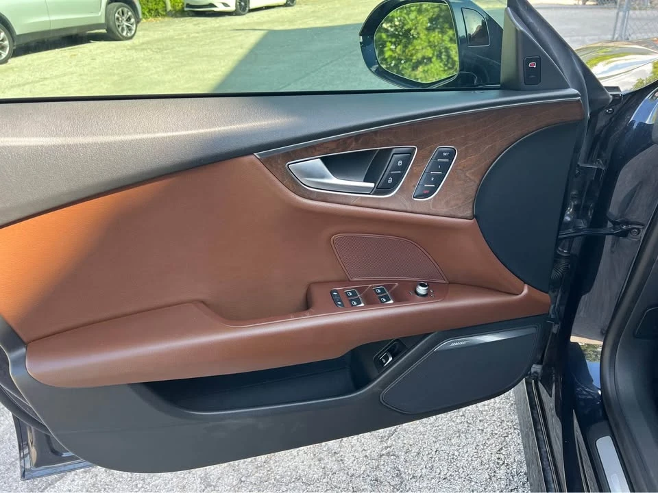 2017 Audi C7 A7 - Image 13 of 17
