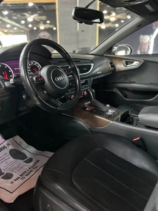 2017 Audi C7 A7 - Image 6 of 13