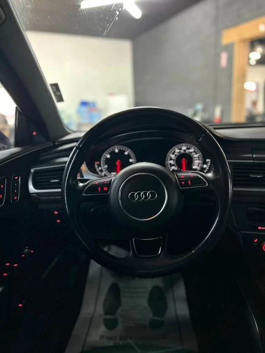 2017 Audi C7 A7 - Image 8 of 13