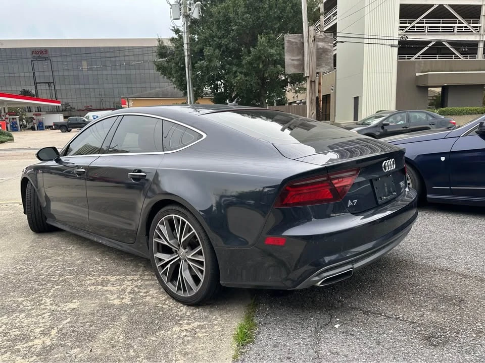 2017 Audi C7 A7 - Image 9 of 17