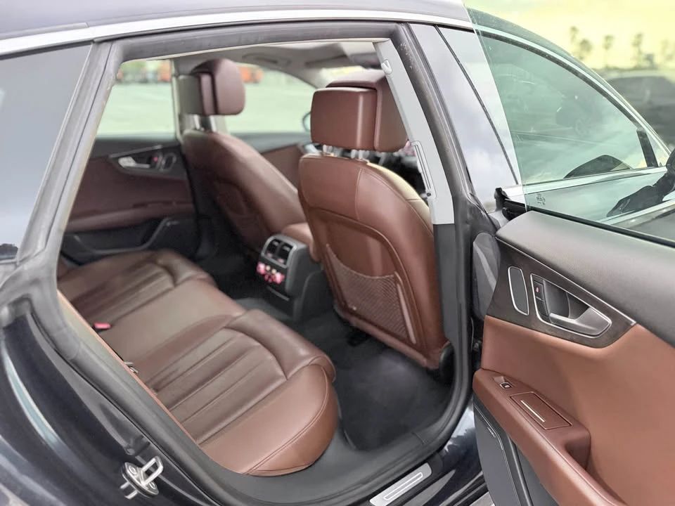 2017 Audi C7 A7 - Image 13 of 20