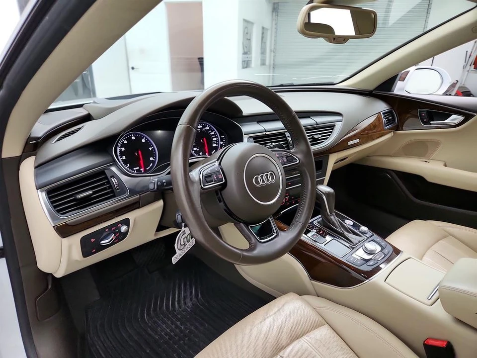 2017 Audi C7 A7 - Image 13 of 21