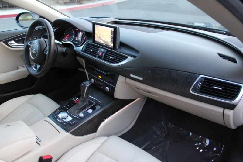 2017 Audi C7 A7 - Image 9 of 21