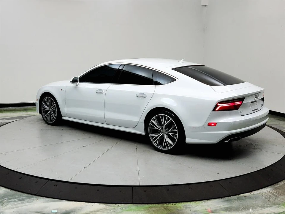 2017 Audi C7 A7 - Image 7 of 12