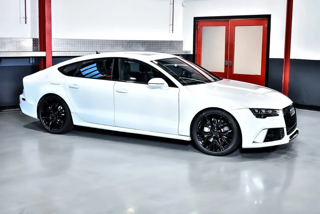 2017 Audi C7 A7 - Image 13 of 30
