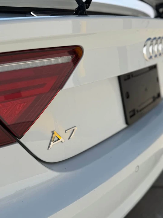 2017 Audi C7 A7 - Image 6 of 16