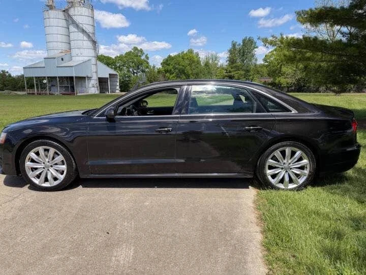 2017 Audi D4 A8 - Image 8 of 12