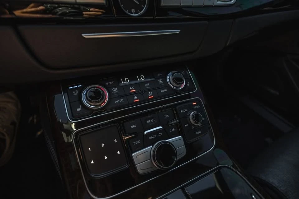2017 Audi D4 A8 - Image 13 of 20