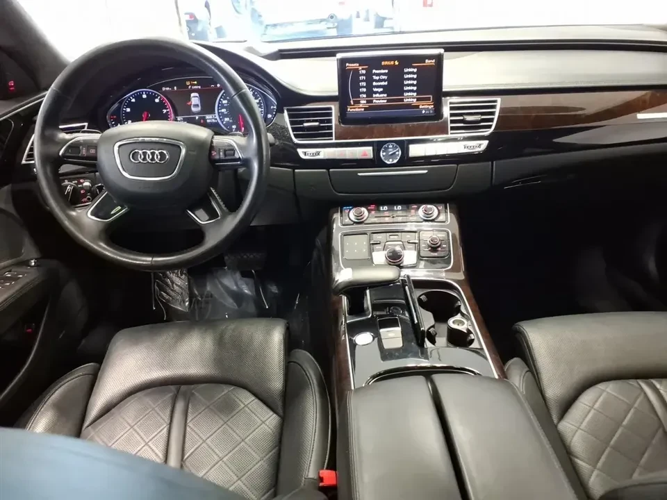 2017 Audi D4 A8 - Image 2 of 15