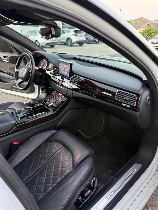2017 Audi D4 A8 - Image 15 of 20