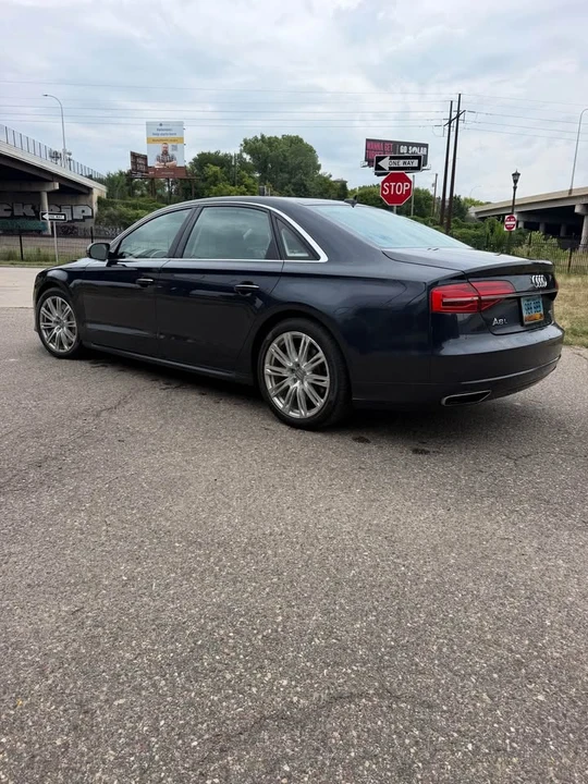 2017 Audi D4 A8 - Image 4 of 20
