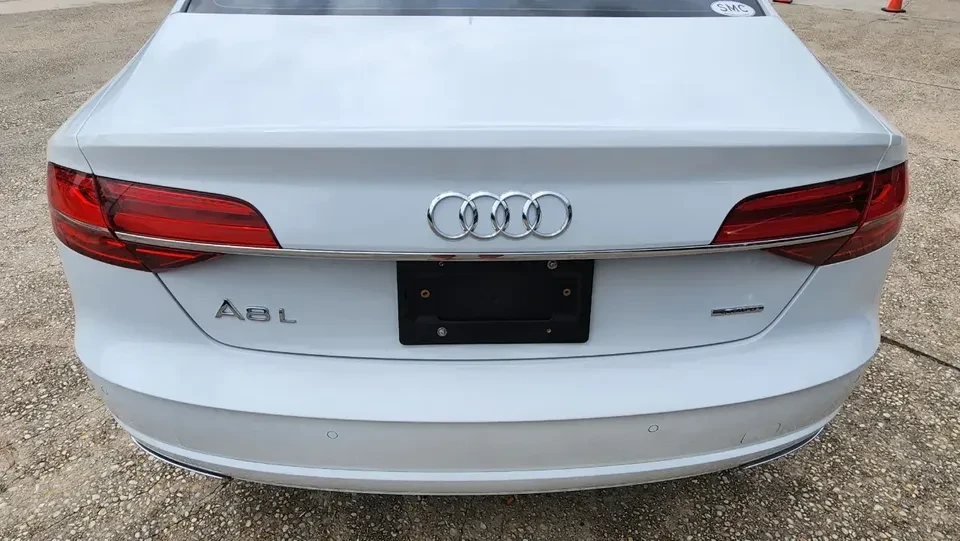 2017 Audi D4 A8 - Image 9 of 20