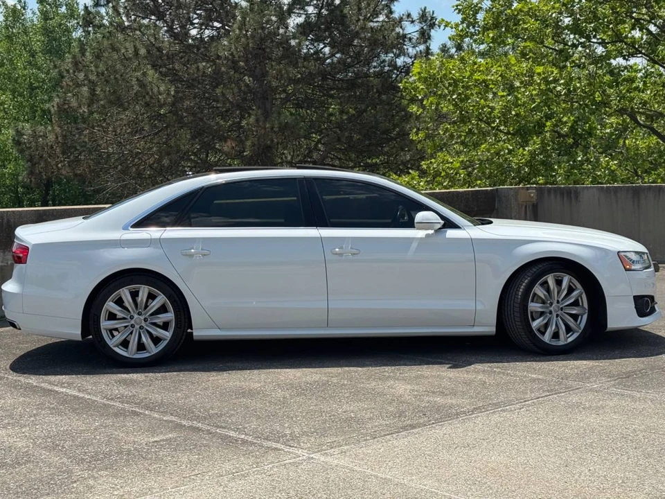 2017 Audi D4 A8 - Image 7 of 19