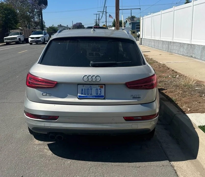 2017 Audi 8U Q3 - Image 3 of 4