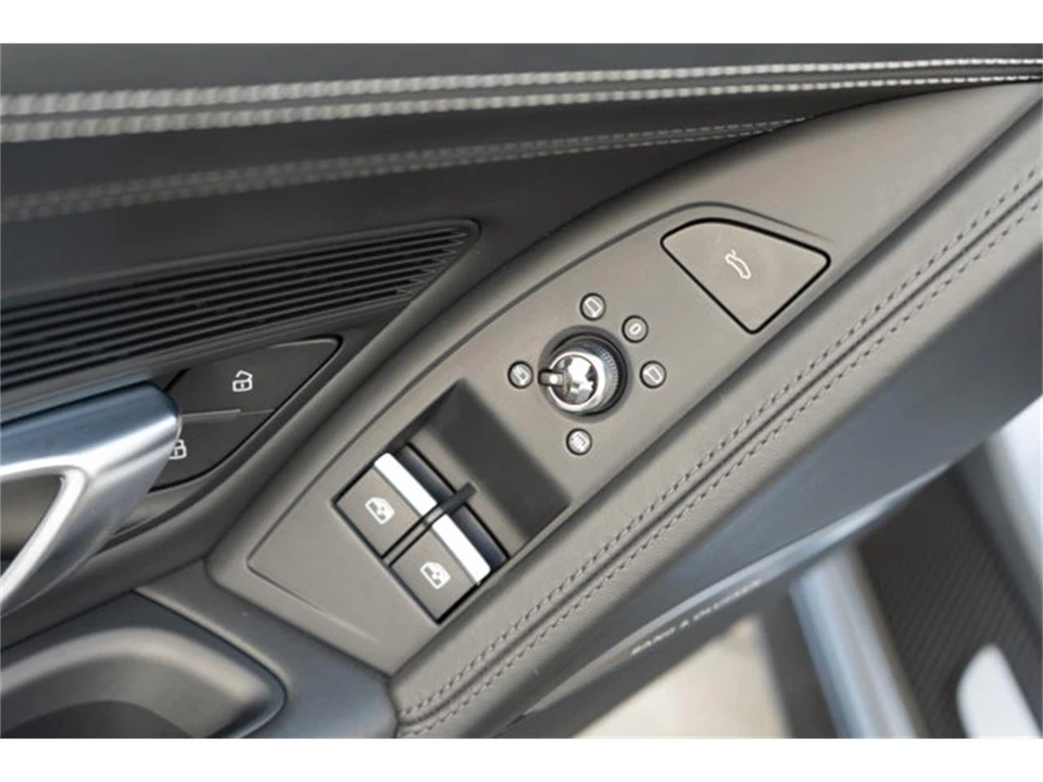 2017 Audi Coupe & Cabriolet - Image 10 of 12