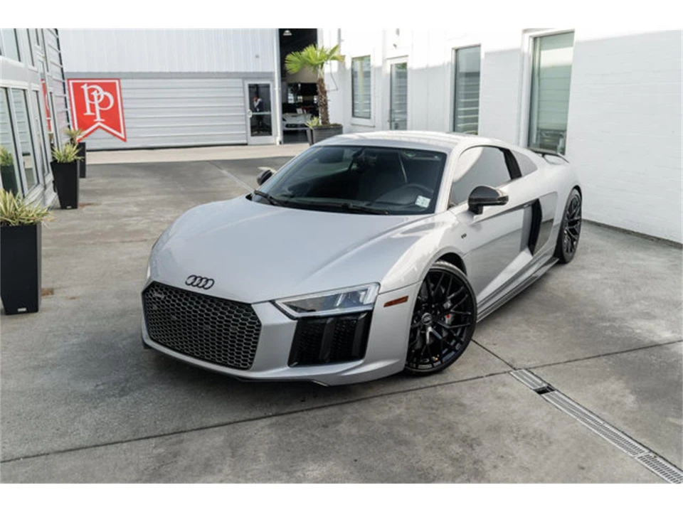 2017 Audi Coupe & Cabriolet - Image 3 of 12