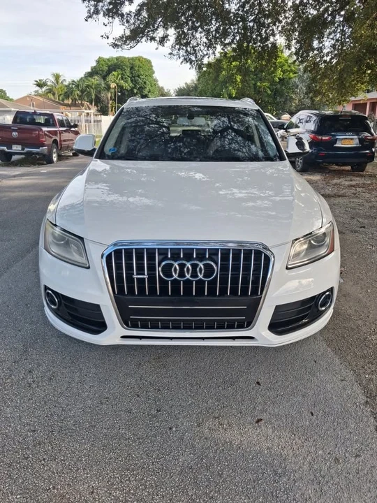 2017 Audi 8R Q5 - Image 2 of 14