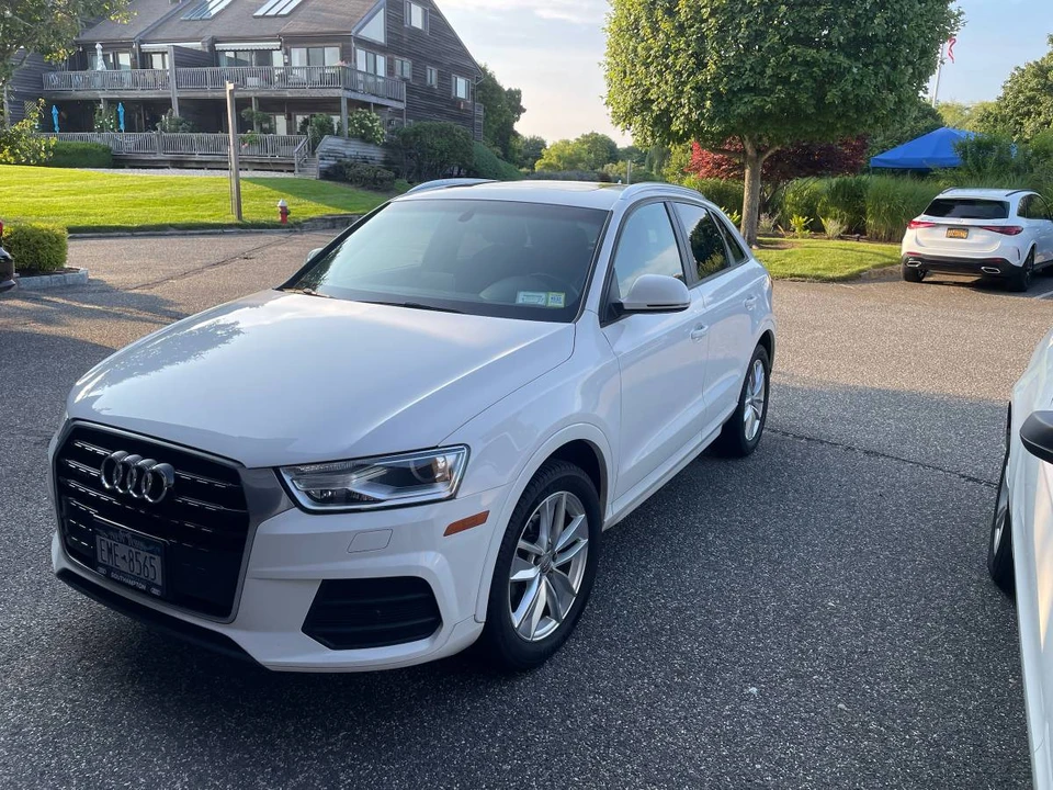 2017 Audi 8U Q3 - Image 2 of 22