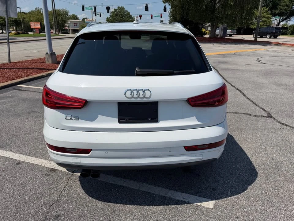 2017 Audi 8U Q3 - Image 4 of 16