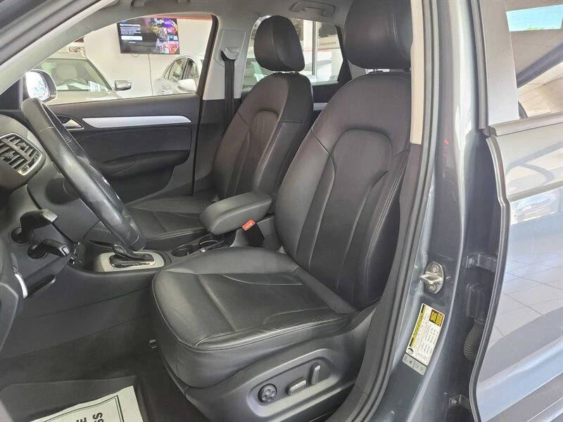 2017 Audi 8U Q3 - Image 4 of 8