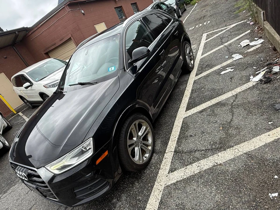 2017 Audi 8U Q3 - Image 3 of 6