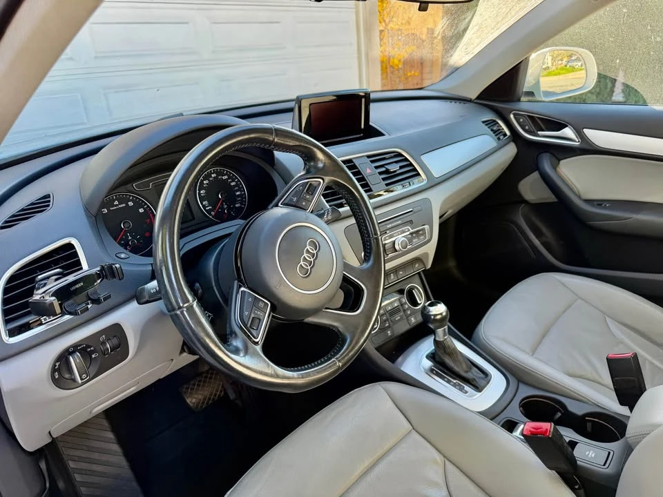 2017 Audi 8U Q3 - Image 3 of 7