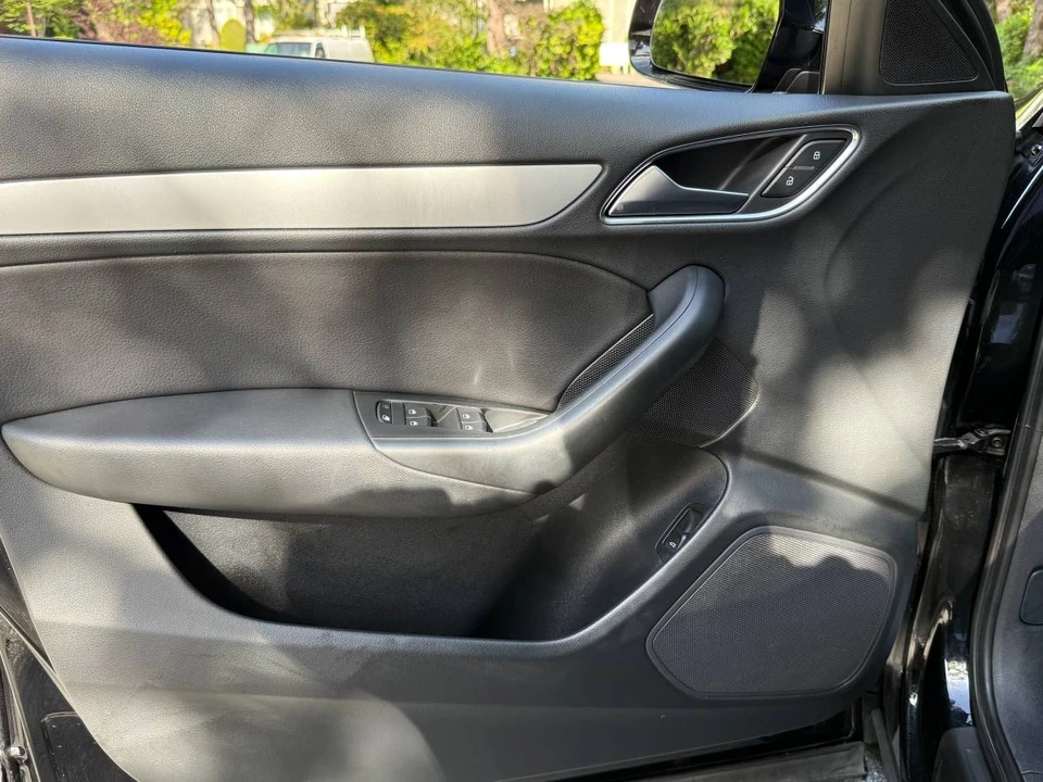 2017 Audi 8U Q3 - Image 6 of 17