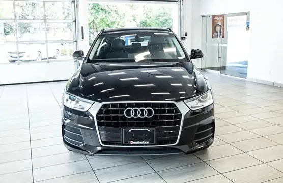 2017 Audi Q3 Komfort FrontTrak