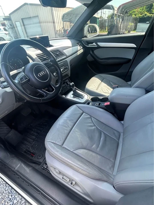 2017 Audi 8U Q3 - Image 4 of 7