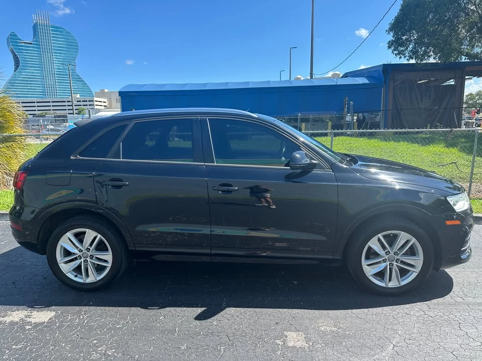 2017 Audi 8U Q3 - Image 5 of 9