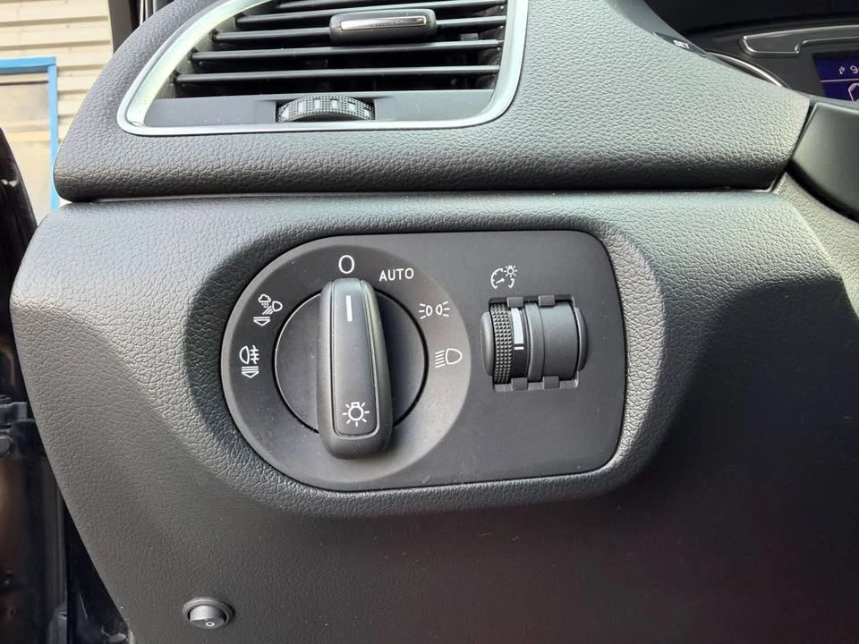 2017 Audi 8U Q3 - Image 8 of 20