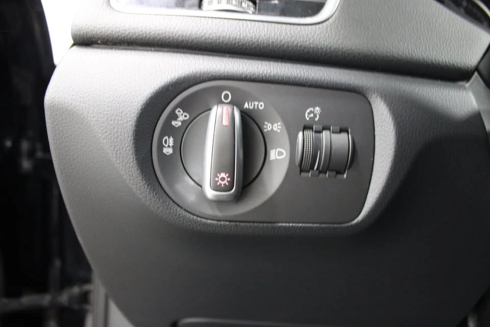 2017 Audi 8U Q3 - Image 8 of 20