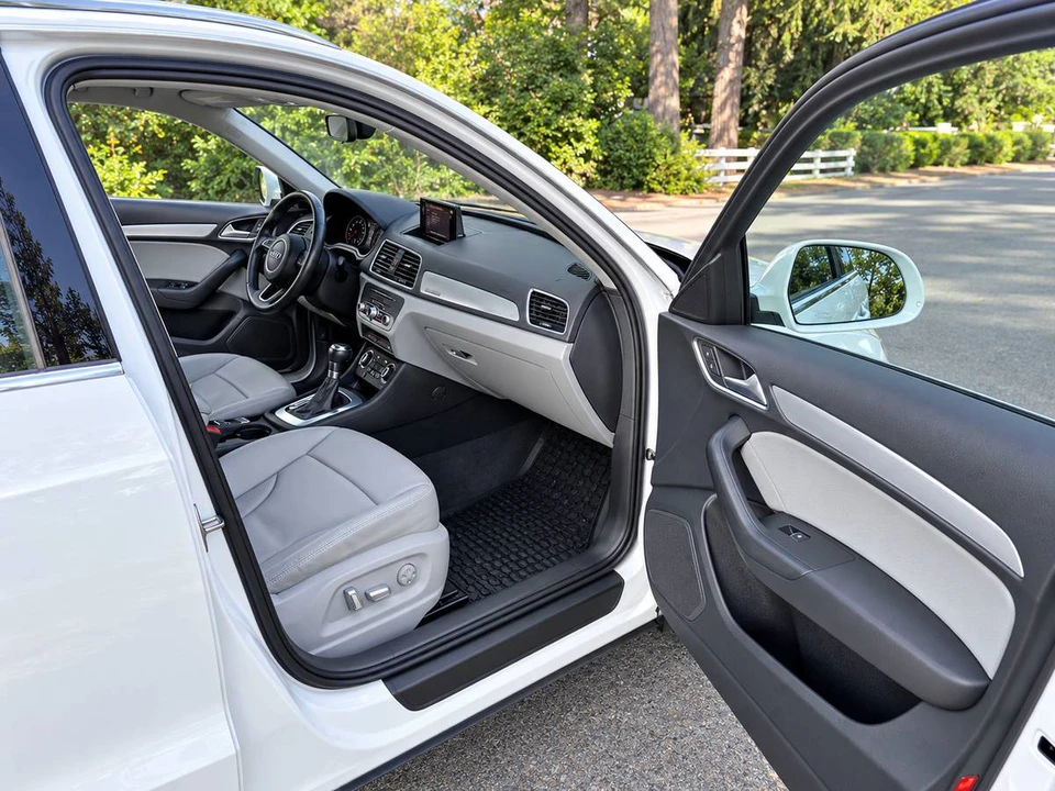 2017 Audi 8U Q3 - Image 5 of 15