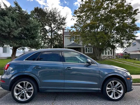 2017 Audi Q3 Premium Plus Sport Utility 4D