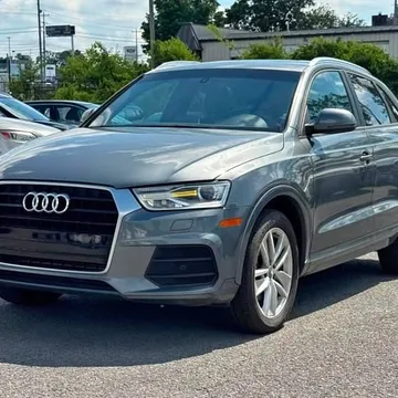 2017 Audi Q3 Premium Sport Utility 4D