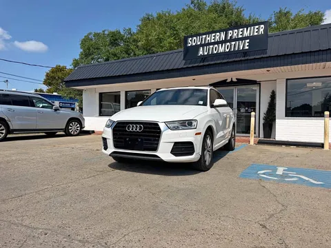 2017 Audi Q3 Premium Sport Utility 4D