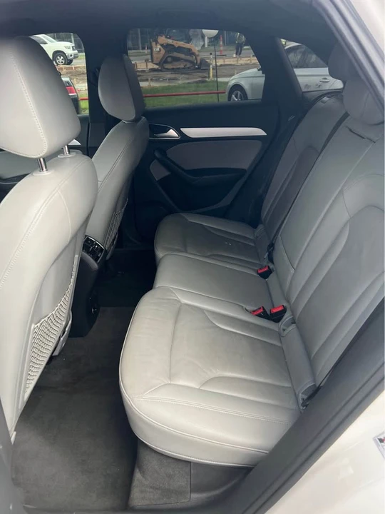 2017 Audi 8U Q3 - Image 7 of 8