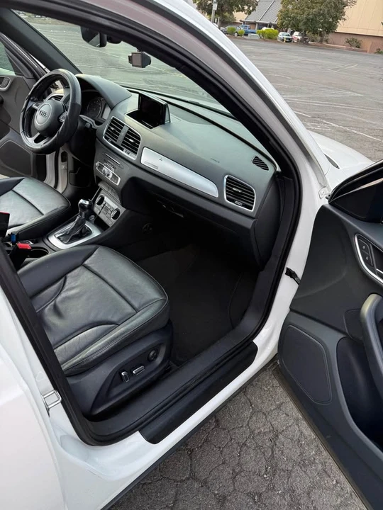 2017 Audi 8U Q3 - Image 9 of 13