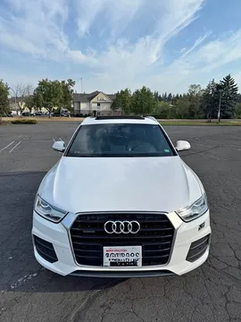 2017 Audi Q3 Premium Sport Utility 4D