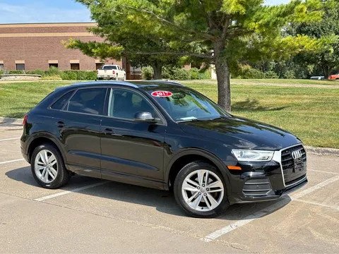 2017 Audi Q3 Premium Sport Utility 4D